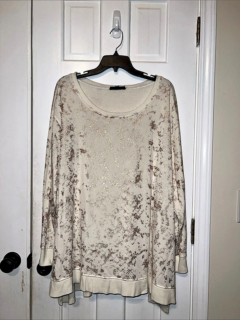 Gold Snake Print Crew Neck Sweatshirt